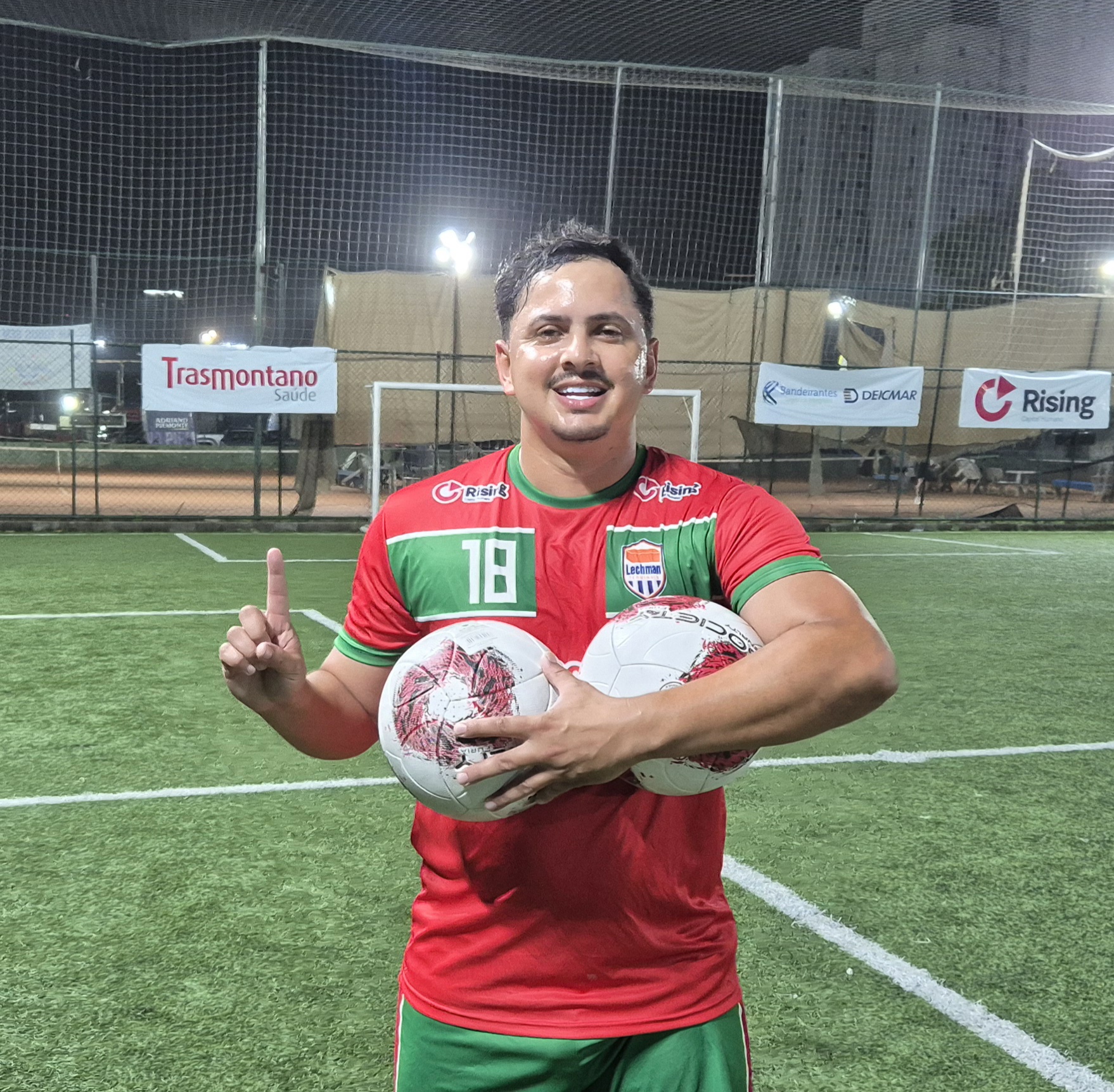 Meia da Lechman, Rafael Betiny marca o 100º gol da Copa Porto de Futebol Society