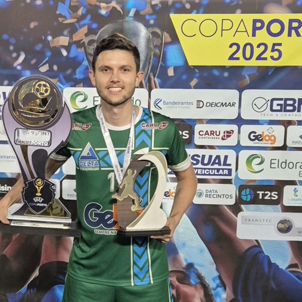 Com 10 gols marcados pelo TES, Jorge Kopper é o artilheiro da Copa Porto 2025